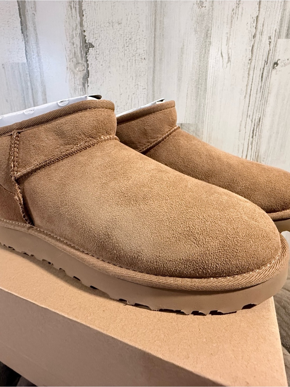 UGG Classic Ultra Mini in Chestnut size 9 women’s